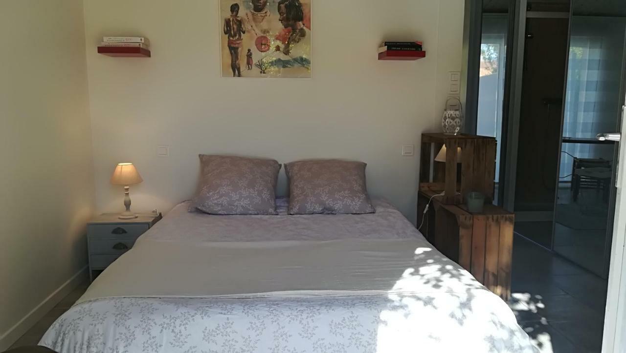 Gites, Chambres D'Hotes La Maison D'Amis Puilboreau Exterior foto
